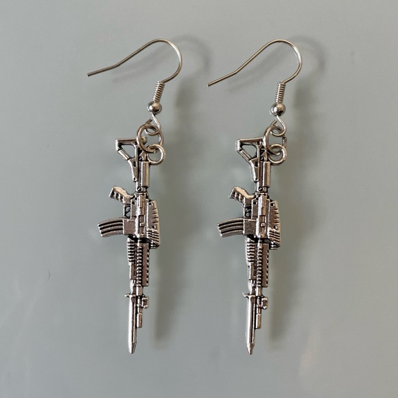 Handmade Automatic Rifle Earrings - Picture 2 of 4